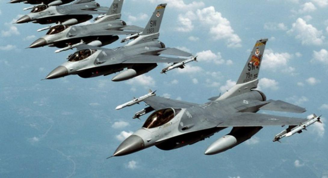 Románia további három F-16-os repülőraj beszerzésére készül