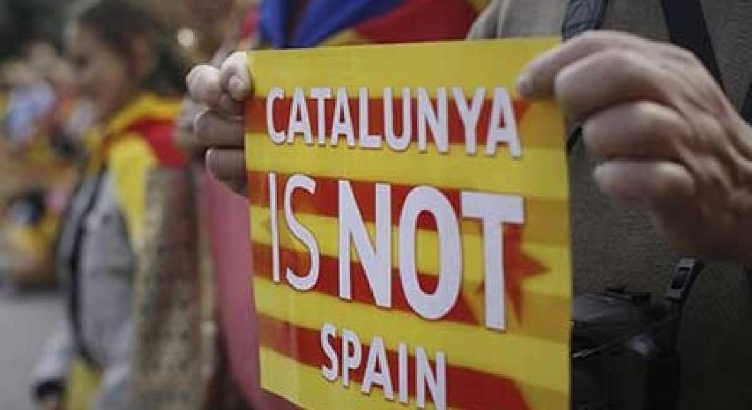 Katalán referendum - Bizonytalan, hogy miként tartják meg a voksolást