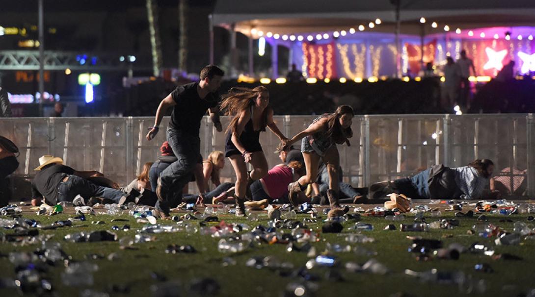 Lövöldözés Las Vegasban: több mint 50 halott, 200 sérült