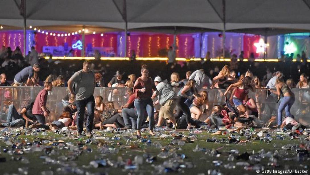Tovább nőtt Las Vegas-i lövöldözés halálos áldozatainak a száma