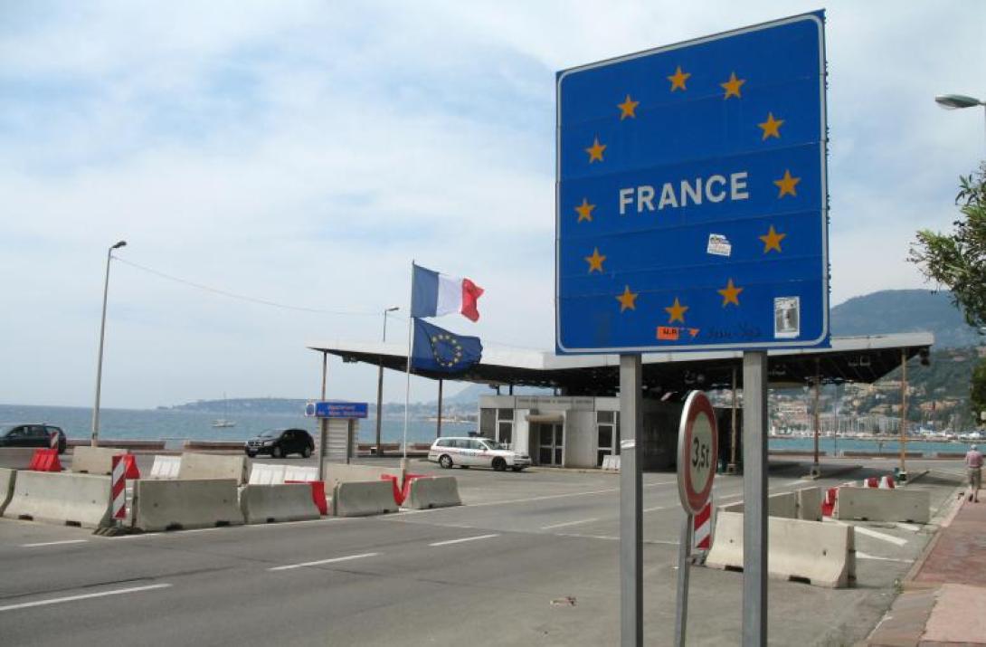 Külügy: a francia hatóságok áprilisig fenntartják a határellenőrzést