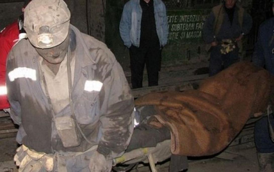 Szénmonoxid-mérgezést szenvedett egy bányász, aki kollégáit próbálta menteni