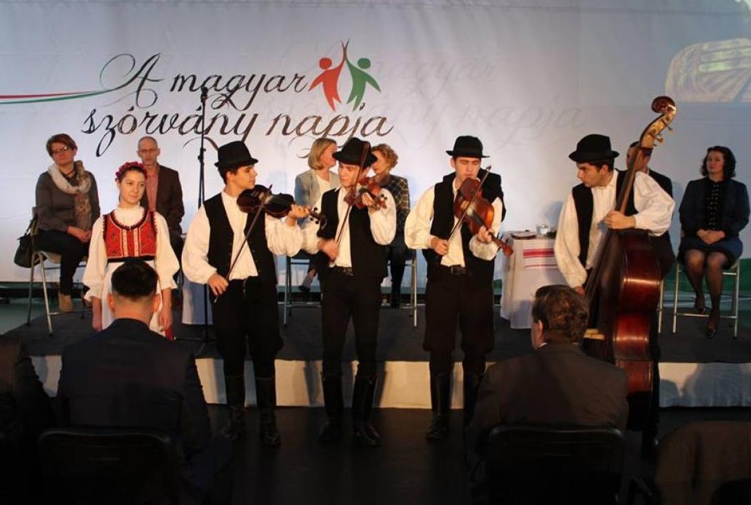 Szamosújváron ünnepelte a Magyar Szórvány Napját az RMDSZ