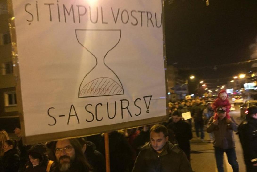 Nagyszabású tüntetések országszerte – Kolozsváron is másfél ezren vonultak fel