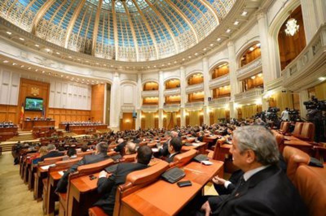 Elfogadta a képviselőház az igazságszolgáltatási reform első törvénytervezetét