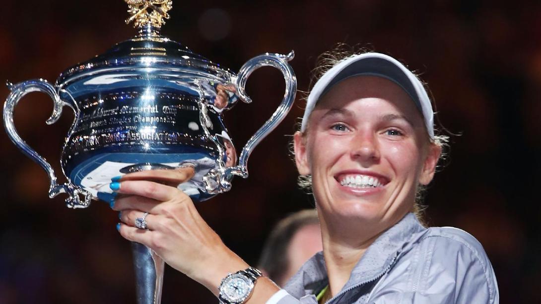 Caroline Wozniacki nyerte az Australian Open női döntőjét, ezzel világelső is lett