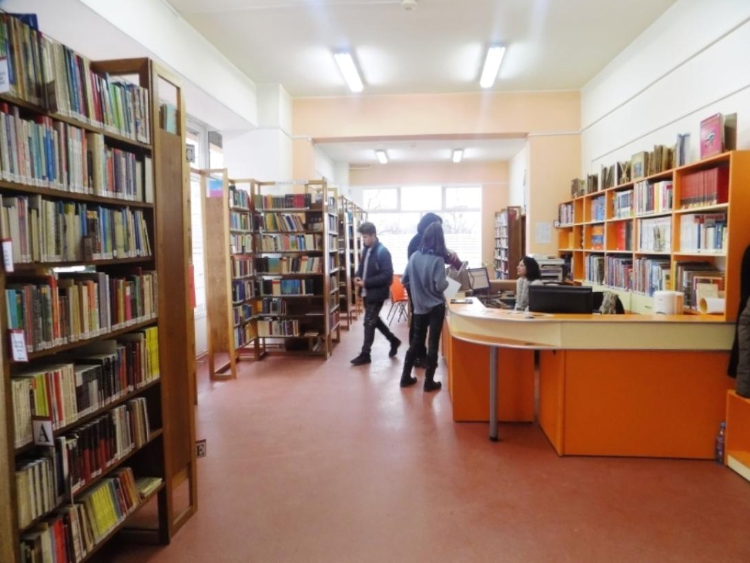 Felújították a Monostor negyedi könyvtárat