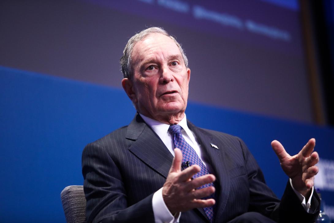 Michael Bloomberg 20 millió dolláros alapítványt hozott létre a dohánygyárak elleni küzdelemre