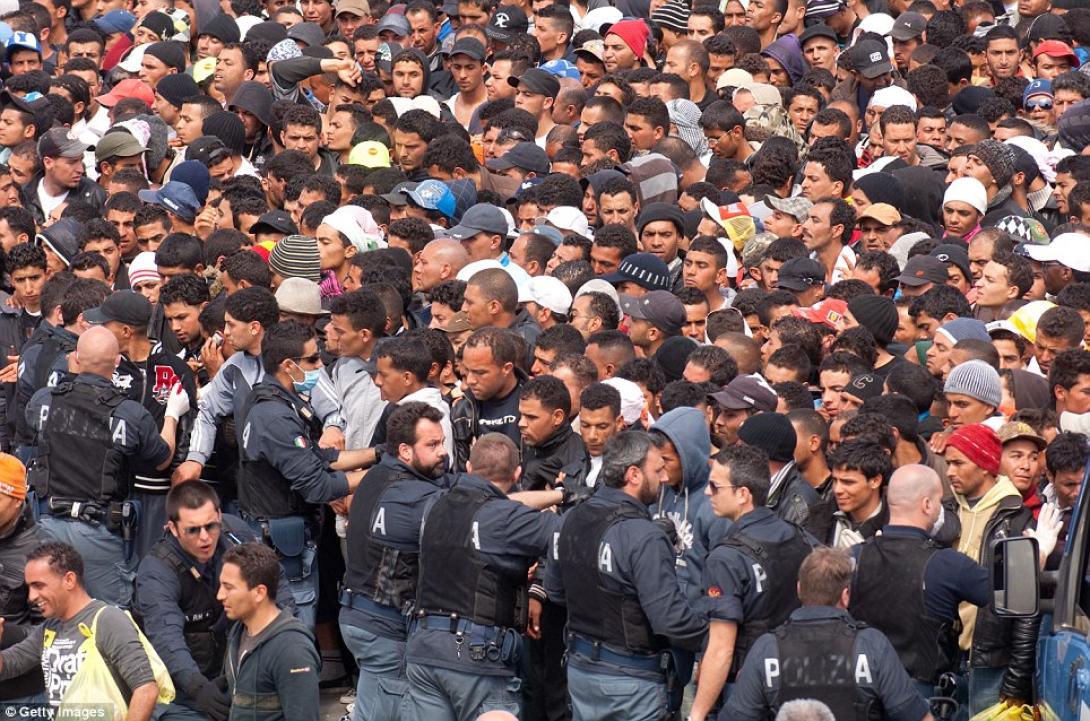 Az olasz belügyminisztérium elrendelte a lampedusai migránstábor bezárását