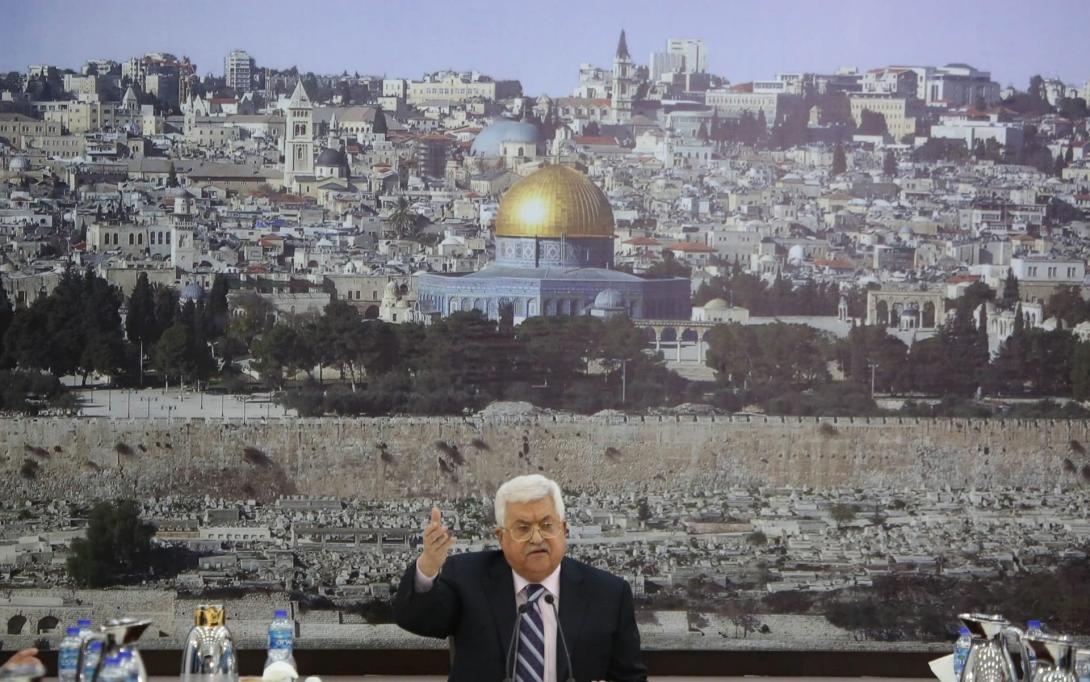 A Fehér Ház tiltakozott a palesztin elnöknek az amerikai nagykövetre tett sértő megjegyzései miatt