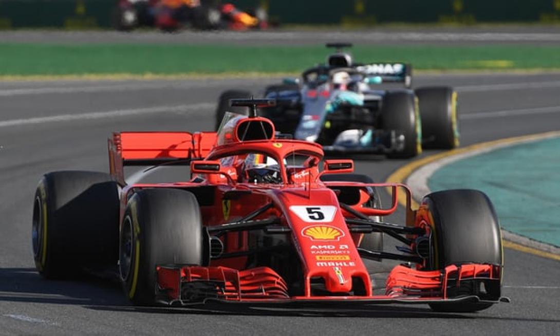 Vettel nyerte az idénynyitót, Hamilton második