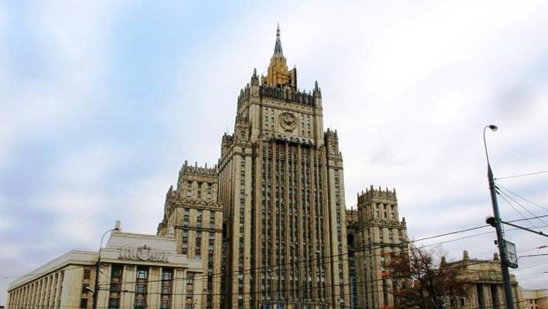 Az orosz külügyminisztérium kemény választ ígért az amerikai szankciókra