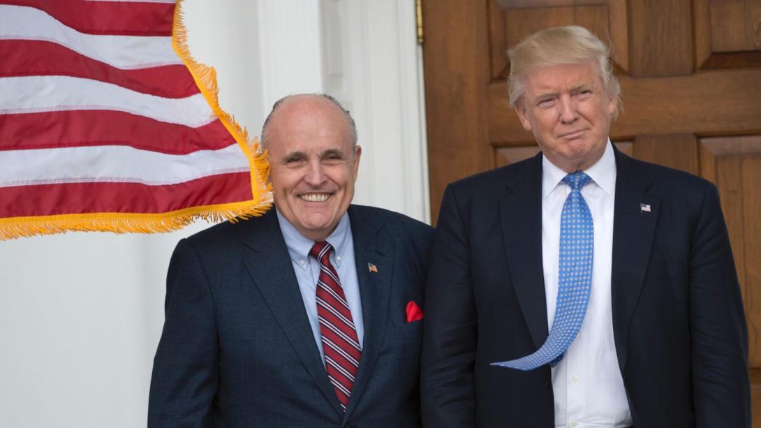 Giuliani: Trumpnak nem kell megjelennie a Mueller-bizottság előtt