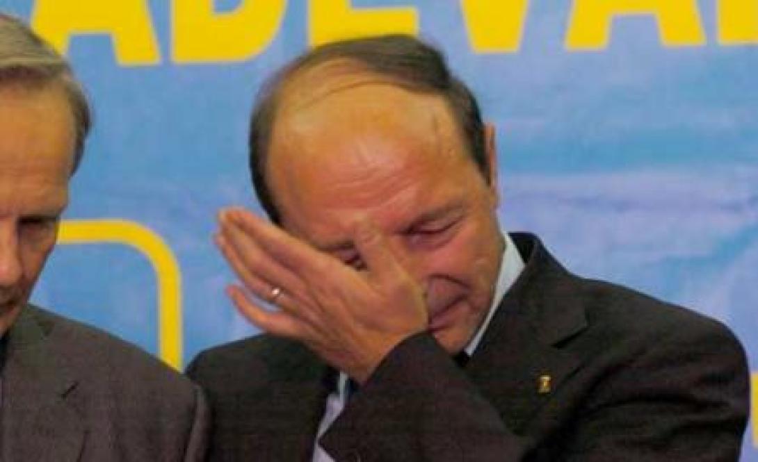 Végleg visszavonul a politikától Băsescu