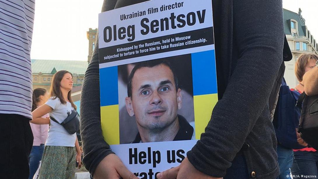 Nagyon rossz állapotban van az orosz börtönben éhségsztrájkoló ukrán rendező