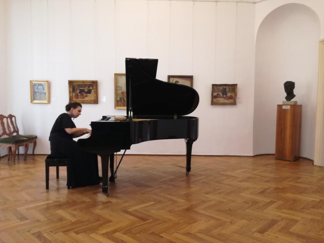 Yamaha-zongora Művészeti Múzeumnak