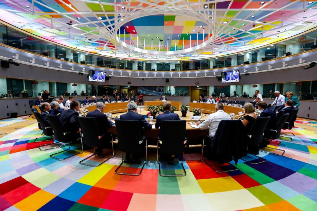 EU-csúcs - Tusk: az uniós vezetők megegyeztek a migrációt érintő kérdésekben