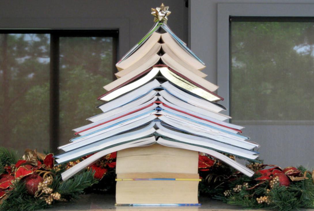 Karácsonyi könyvbemutató a Sapientia Jogtudományi Intézeténél