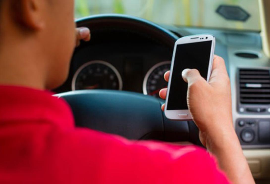 Mobiltelefont használsz és autót vezetsz? Erre számíthatsz