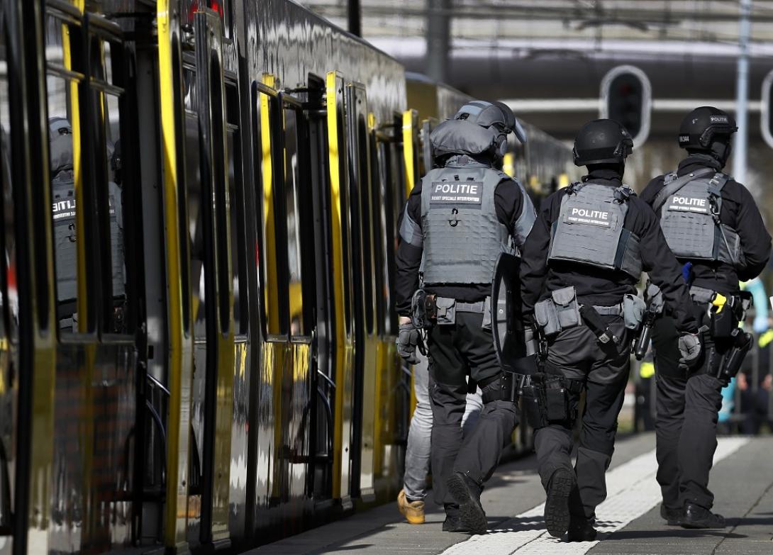 Lövöldözés Utrechtben: terrortámadás is lehetett (FRISSÍTVE)