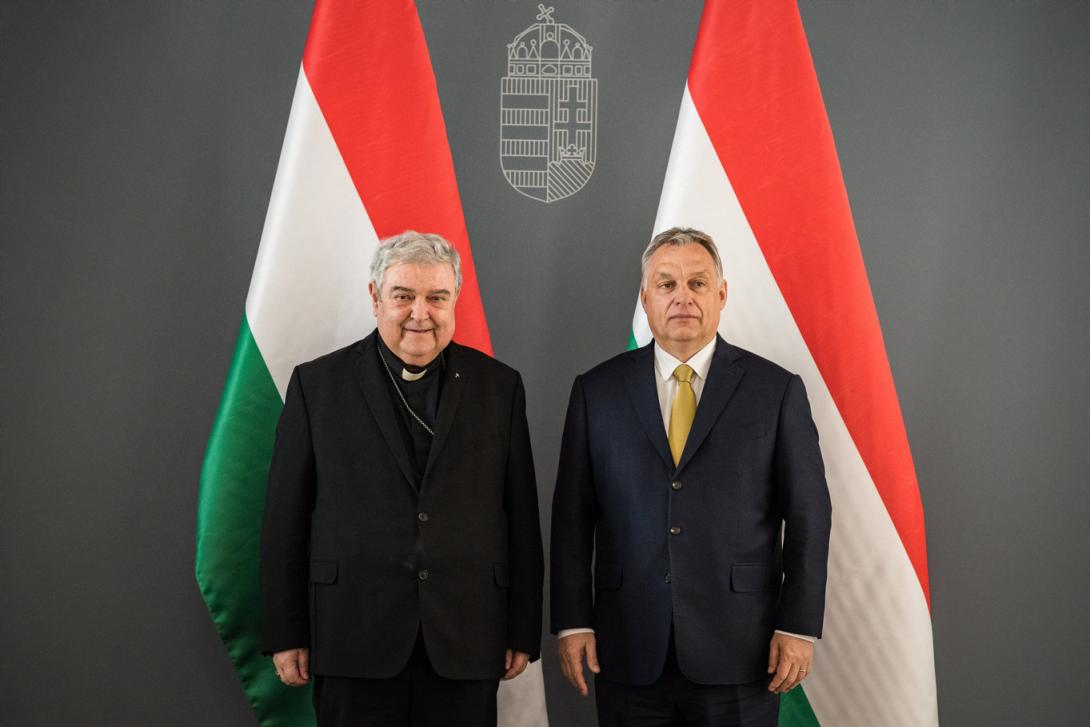 Orbán Viktor támogatásáról biztosította az érseket