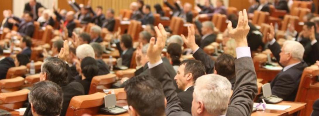 Iohannis megkapta a parlament támogatását az igazságügyi népszavazáshoz