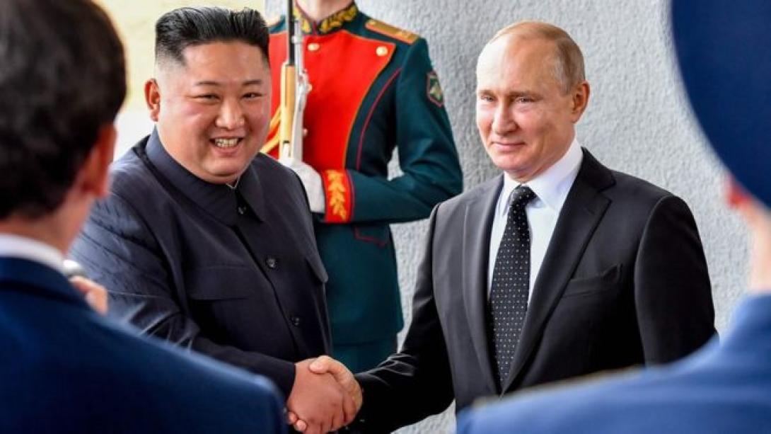 Putyin: Kim látogatása segíthet megoldást találni a rendezésre a Koreai-félszigeten