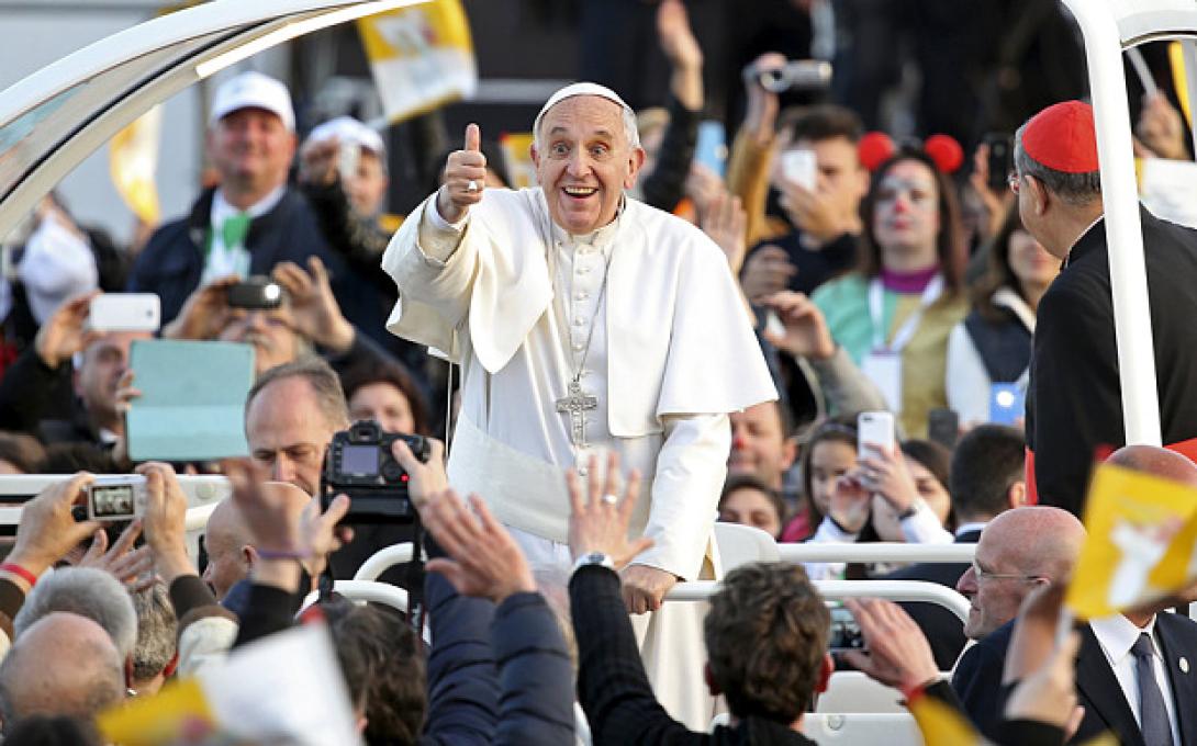 Ferenc pápa: a Földközi-tenger ne a bezárkózás, hanem a találkozás és párbeszéd térsége legyen