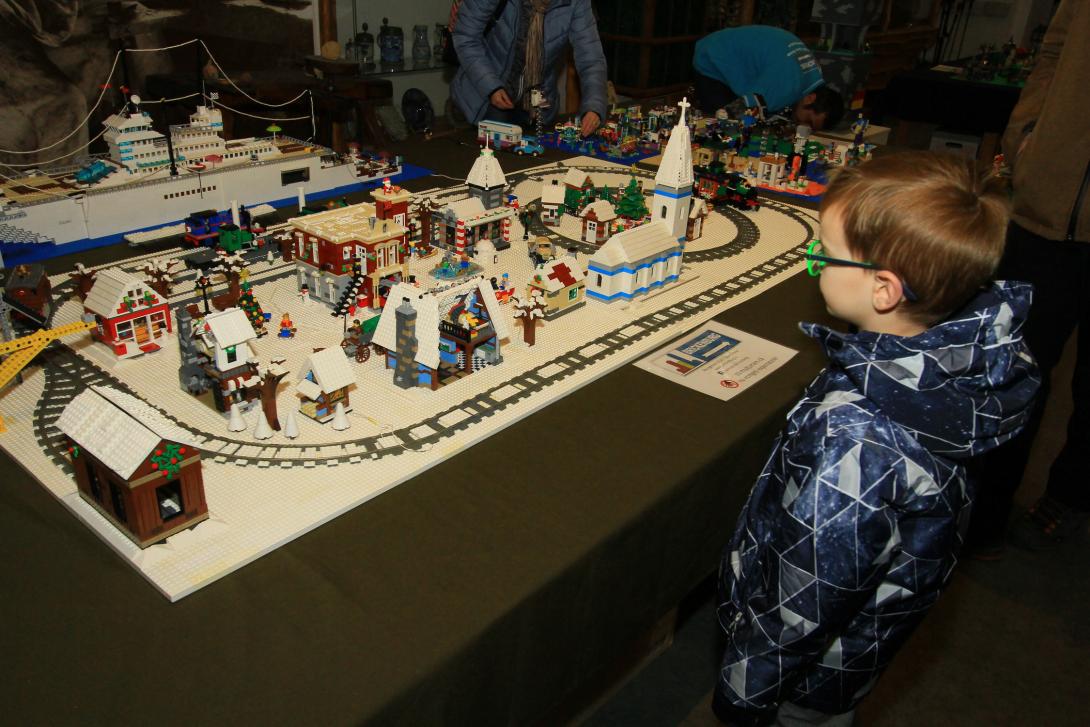 Legokiállítás nyílt Kolozsváron a Redutban