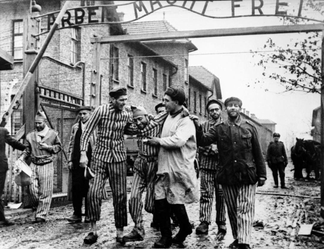 Ludovic Orban ellátogat Auschwitzba az évfordulóra
