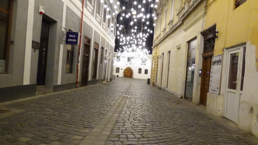 VIDEÓK - Megállt az élet. Meddig ilyen kihalt szombaton éjszaka Kolozsvár?