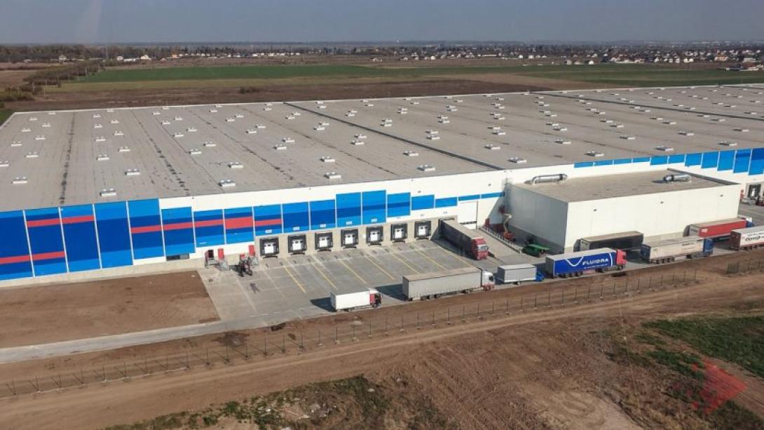 Az eMag online kereskedő 90 millió euróból új logisztikai központot épít Romániában