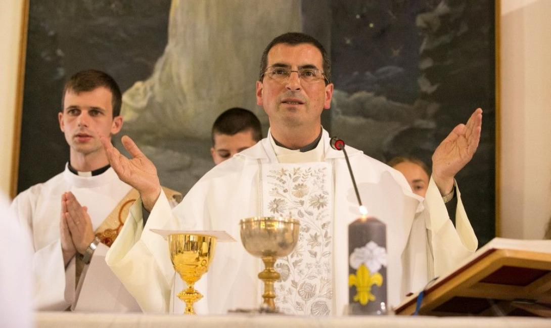 Beiktatták hivatalába Kerekes Lászlót, a gyulafehérvári római katolikus főegyházmegye segédpüspökét