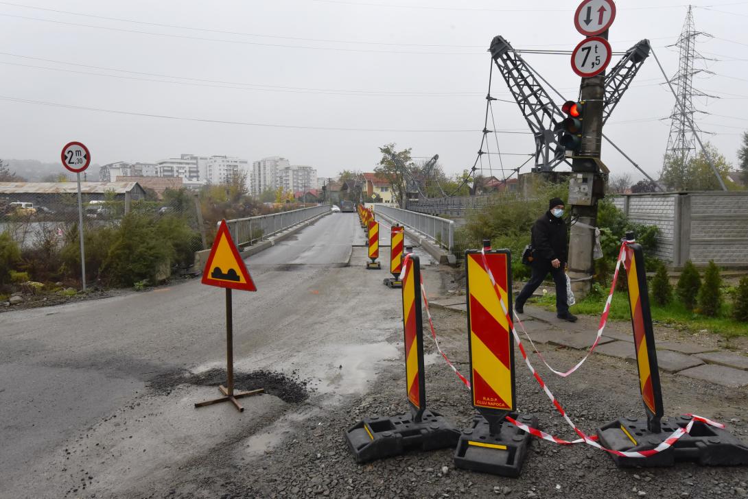 Forgalomkorlátozás miatt szűkítik a Porcelán híd feljáróját