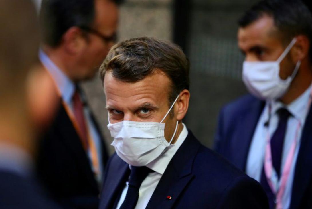 Macron tesztje pozitív lett