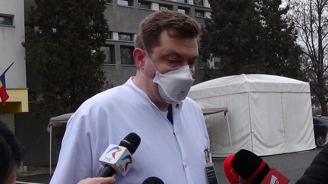 VIDEÓINTERJÚ - A Clujana városi kórház alkalmazottainak hány százaléka oltatja be magát?