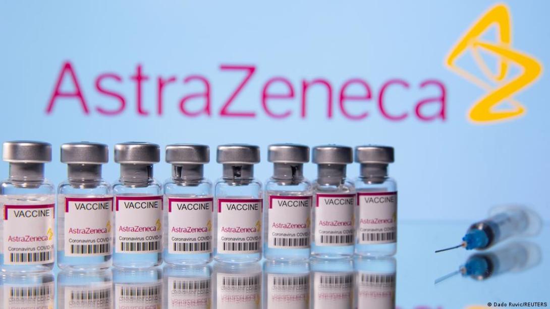 Az AstraZeneca előnyei felülmúlják a lehetséges mellékhatások kockázatait