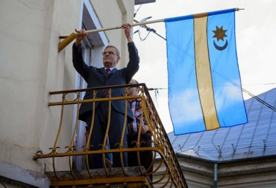 Tőkés László pert nyert  az Emberi Jogok Európai Bíróságán a székely zászló ügyében