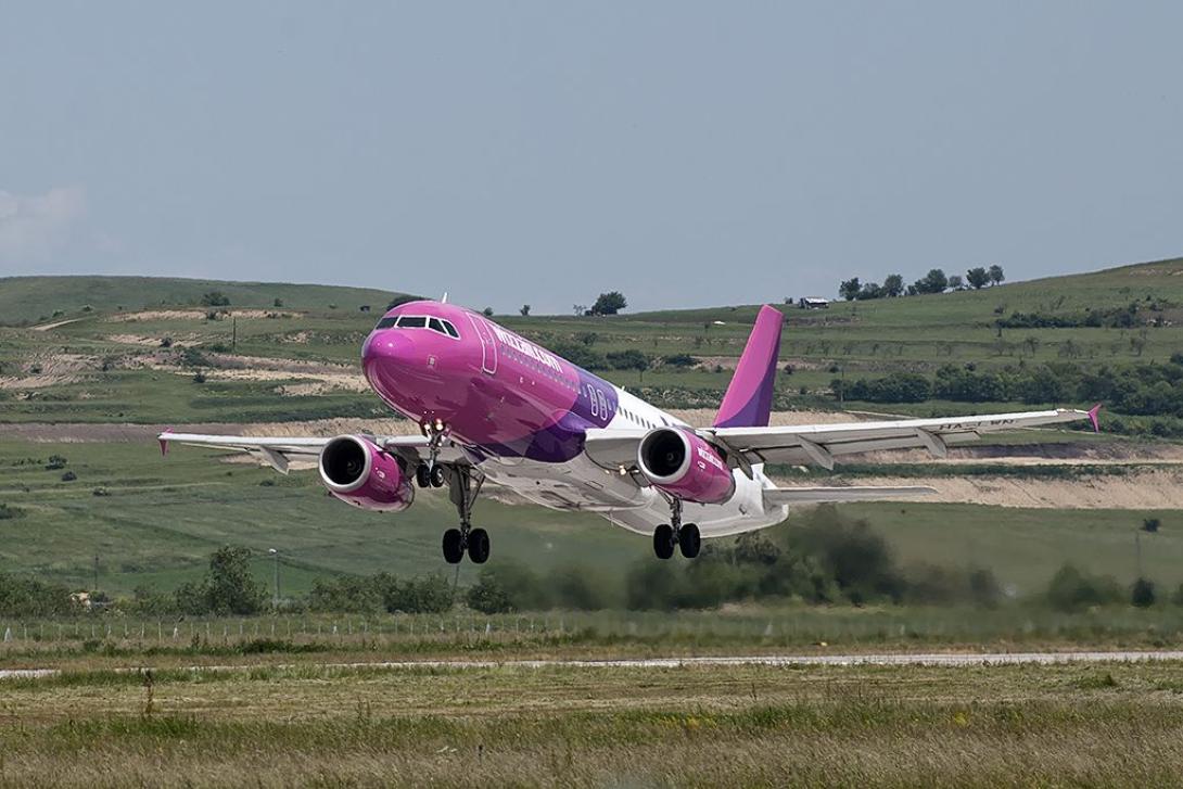 Kolozsvárról induló tizennégy járatot függeszt fel a Wizz Air