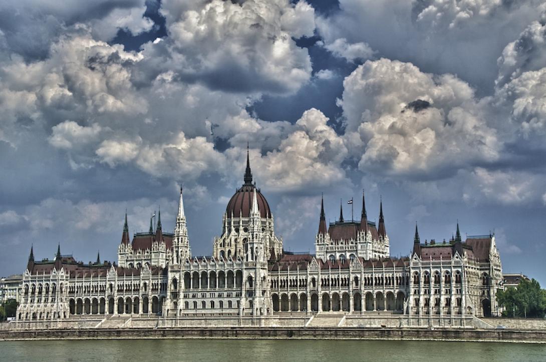 Április 3-án tartják a magyarországi  országgyűlési választásokat