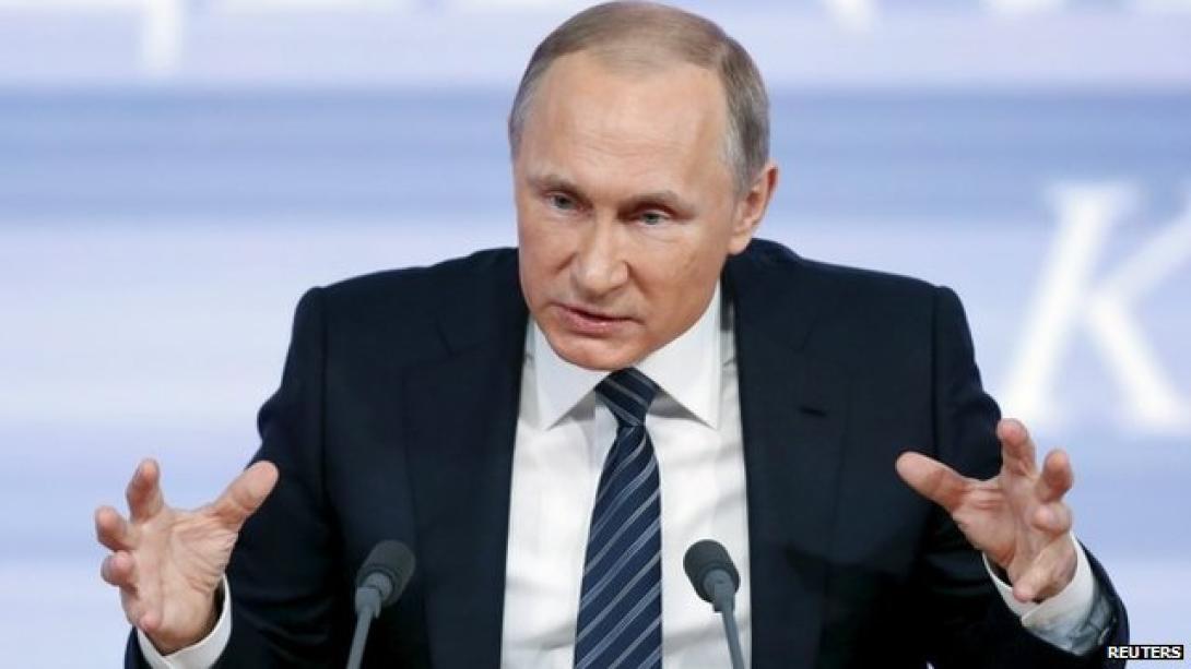 Putyin elutasította az amerikai hisztériakeltést