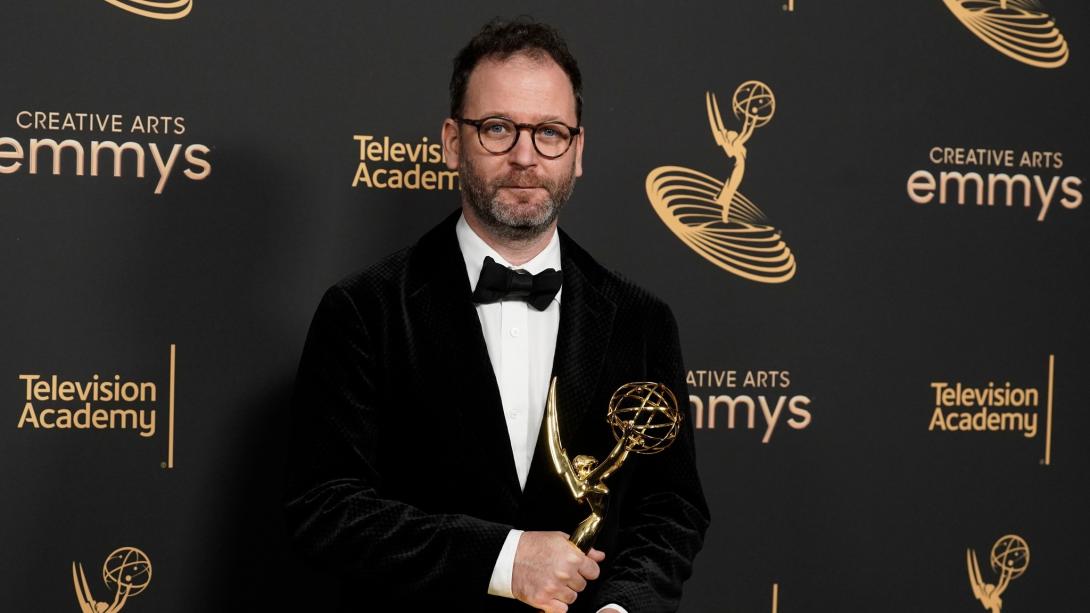 Emmy-díjat nyert Rév Marcell az Eufória egyik epizódjáért