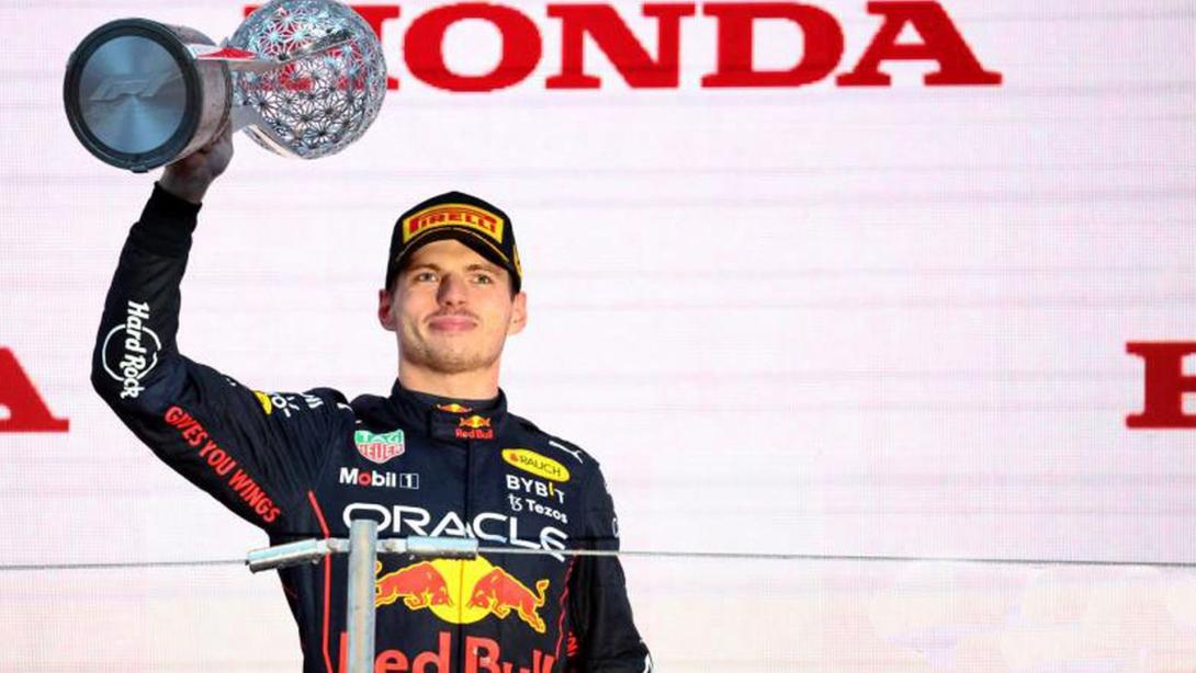Japán Nagydíj: Verstappen nyert, és megvédte világbajnoki címét