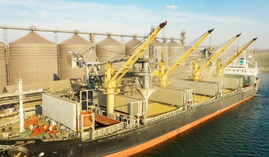 Oroszország kivonta hajóit a fekete-tengeri  gabonaszállítási folyosóról