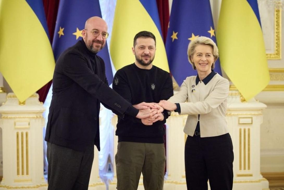 Ukrajna hajlandónak mutatkozik egyeztetni a kisebbségi törvényről román kérésre