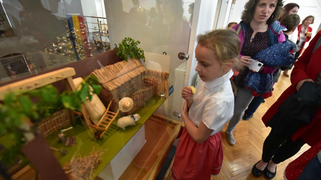 Miniatűr parasztházbelsők a néprajzi múzeumban