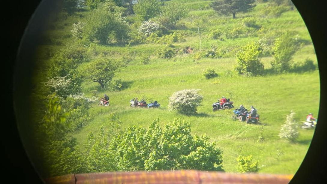 Tordaszentlászló: ATV-vel száguldoztak az erdőben és a mezőn
