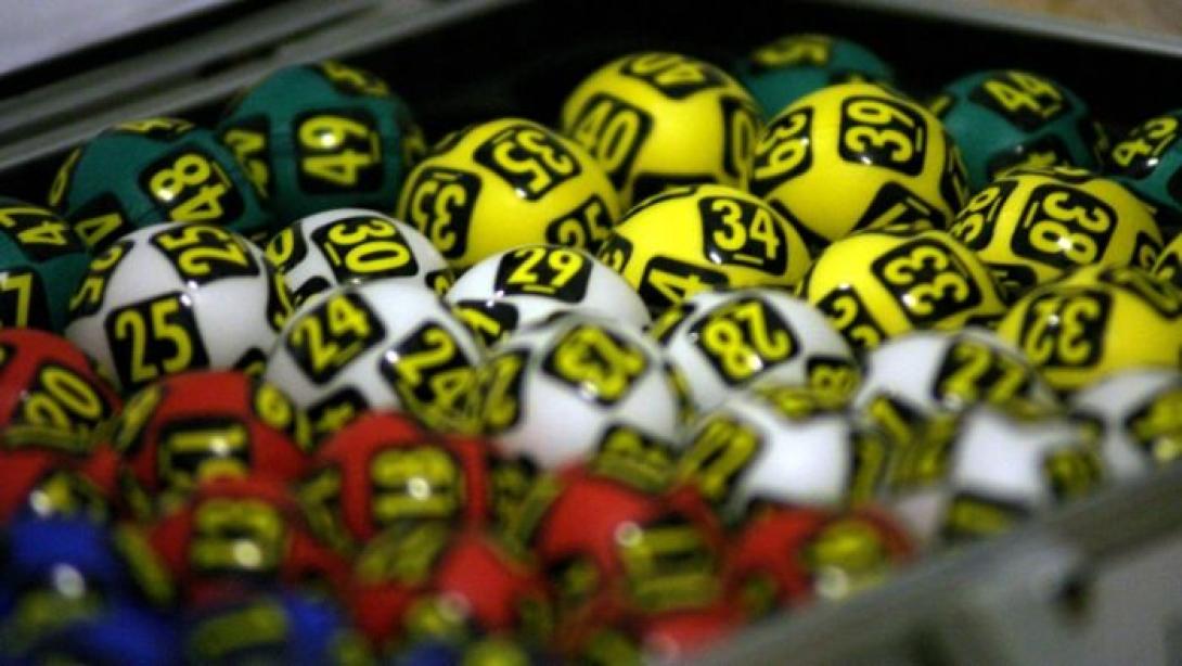 Szerencsés bukaresti: tízmillió eurót nyert a lottón