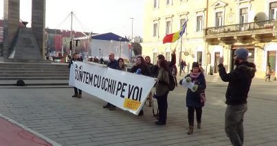 VIDEÓK - Spontán tüntetés a PSD székháza előtt