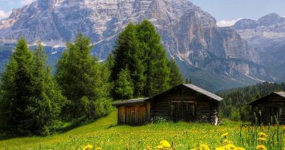 Utazni készül, világot látna, vagy egyszerűen csak túrázna? Segít tervezni a Moon &amp; Honey Travel